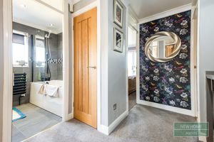 Photo 33- click for photo gallery